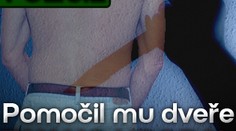 Pomočil mu dveře, tak ho ubodal, myslí policie