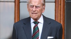Zemřel manžel britské královny Alžběty. Princi Philipovi bylo 99 let