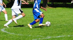 Skandál v mládežnickém fotbale. Tým chtěl ovlivnit zápas, soupeř to schytal