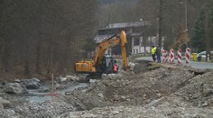 Ministři řeší pomoc obcím postiženým povodněmi. Škody dosahují 50 miliard