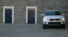 TEST Mitsubishi Outlander: podle nosa poznáš kosa