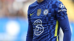 Stránka pro dospělé nabízí Chelsea balík. Na dresu Blues chce své logo