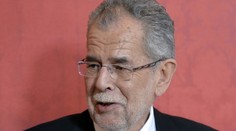 Rakouský prezident podepsal zákon o povinném očkování. Platí od soboty