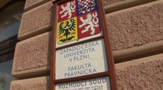 Na právech v Plzni se dalo studovat i bez přijímaček