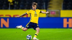 Strach o reprezentanta Švédska. Bývalý hráč Arsenalu utrpěl mozkovou příhodu