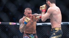 Hvězda UFC přiznala drsná zranění. Má zlomené žebro i přetržený vaz