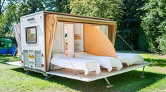 Pojízdný ráj: Karavan se po dojetí na místo rozkládá! GALERIE