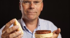 NEUVĚŘITELNÉ! Vědci vypěstovali umělý hamburger! Víme, jak chutná!