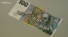 Žaloba kvůli stokoruně. Firma neměla oprávnění ji použít