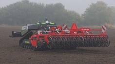 V Česku chybí lidé v zemědělství. Pomoci mají roboti