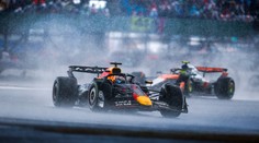 Šachy ve Formuli 1. Verstappen se od příští sezóny dočká nového parťáka
