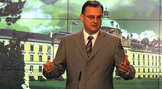 Premiér Nečas pojede na tancovačku do Čimelic. Kvůli urážce