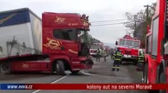 VIDEO: Dva kamiony v sobě: dopravní kolaps na severní Moravě!