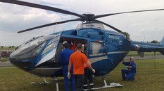 Náklaďák srazil v Kladně dvouletou holčičku. Vzlétl vrtulník