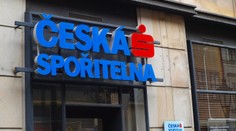 Zisky českých bank klesly v prvním čtvrtletí o stovky miliónů