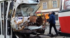 Tři nehody tramvají v jednom dni! V Brně se zranilo nejméně 10 lidí