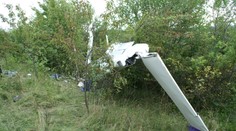 U Dvora Králové se srazily dva větroně, pilot jednoho z nich vyskočil