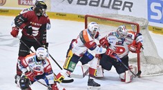 Pardubice nevyužily zaváhání lídra, v Karlových Varech padlo devět gólů