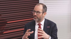 Politická bouře v Česku: Farský řekl, jaké jsou dopady bitev mezi politiky