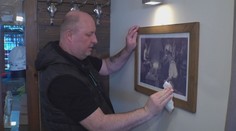 Šťastný konec krádeže v horské chatě. Pachatelé vrátili starou fotku