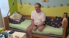 Šofér busu přišel o nohu. Známí se na něj složili, bude zase jezdit!