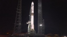 Start rakety Jeffa Bezose se potřetí odložil. Kdyby byl neúspěšný, zákazníky to odradí víc, říká expert