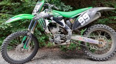 Slovák boural na motorce, kromě 2,6 promile měl také koronavirus