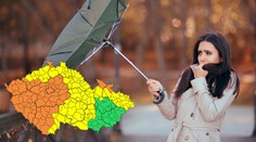 Na Česko se řítí silná vichřice, ČHMÚ zpřísnil výstrahu. MAPA