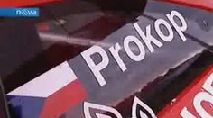 Video: Pilot rallye Martin Prokop už dostal vánoční dárek!