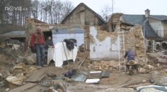 Požár je připravil o všechno! Nevzdali se a nyní si staví nový domek