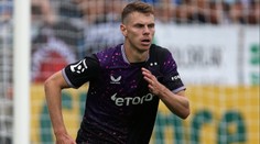 Evropské utkání, hlásí po remíze Douděra. Při oslavě gólu se rozplynul