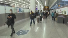 Hongkong následuje Peking. Zruší karanténu pro nakažené koronavirem
