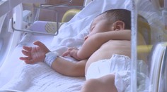 Zázrak na Slovensku. Lékaři zachránili miminko, které vážilo rekordně málo