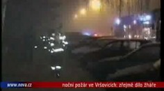 VIDEO: Noční požár v pražských Vršovicích: zřejmě dílo žháře!
