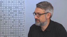 Státy vedou skryté hybridní války. Cílem už bylo Česko, říká Landovský