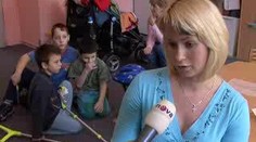 Firmě hrozí pět let za cihlu v kočárku