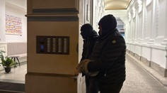 Podezření na korupci je skoro u každé nemocnice, říká novinářka Slonková