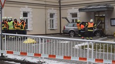 Auto srazilo dva studenty, zraněné musel přepravit vrtulník