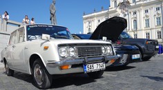 Toyotě se povedlo zachránit coronu z roku 1969. Z Prahy vyprovázela unikátní expedici