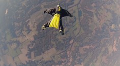 VÍKEND: Extrémní sport wingsuit vám vezme dech