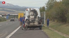 Dopravu na dálnici D8 zastavily dvě nehody