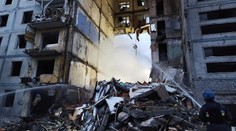 Odplata za Krymský most? Ruské bombardování Záporoží zabilo 17 lidí