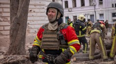 Mrazivé záběry po útoku na Sumy. Masakr rozplakal i záchranáře