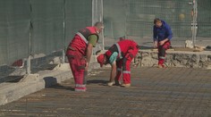 Firmy se pokoušejí o start, chybí jim čtvrt milionu pracovníků z ciziny