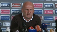 Fotbalový národ je rád, že končím, řekl Bílek. Měl prý být otevřenější