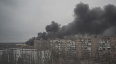 Obklíčený Mariupol je bez elektřiny. Dochází i voda a jídlo