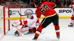 Jágr poprvé skóroval za Calgary! Přidal asistenci a byl za hvězdu