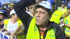 Rumuni vzali útokem prezidentský palác. Protestují proti úsporám