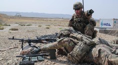 Američtí vojáci opustí Afghánistán později, symbolicky k 11. září
