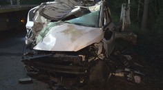 Šílená nehoda: Z auta při nárazu vyletěl motor, řidič nepřežil!